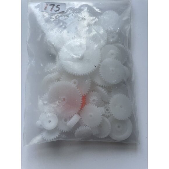 Plastic Cogs & Gears Multipack – DIY Toy Repairs & Mechanical Craft Components - Picture 2 of 3